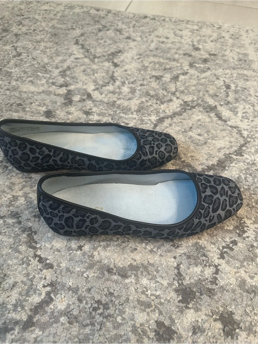 Vionic Black and Gray Leopard Print Slip-On Flats